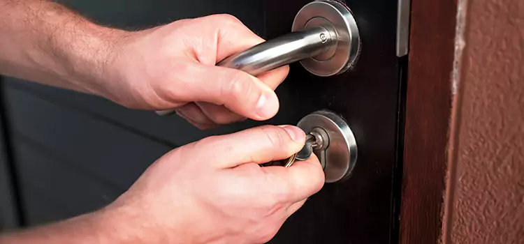 Door Closer Repair & Installation New Braunfels